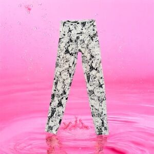 Balance Collection Black & White Floral High-Rise Leggings | S